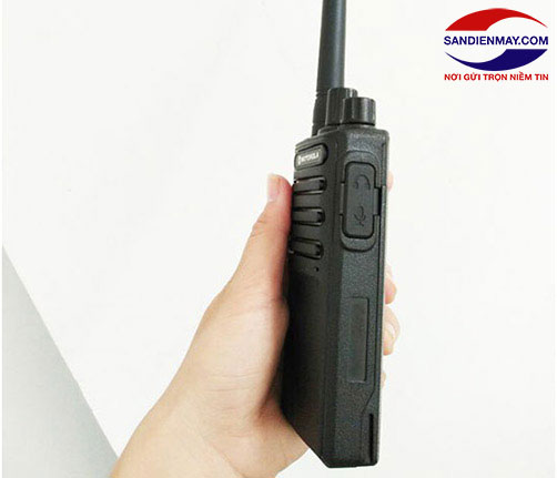 Máy bộ đàm Motorola CP6688